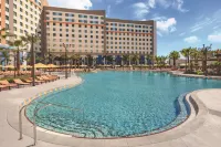 Universal's Endless Summer Resort – Dockside Inn and Suites - Resorts