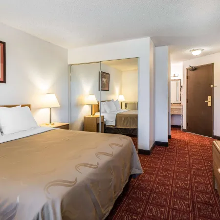 Quality Inn Отели в г. Отелло