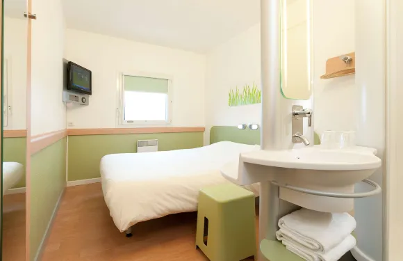 賽特宜必思快捷賽特中心酒店