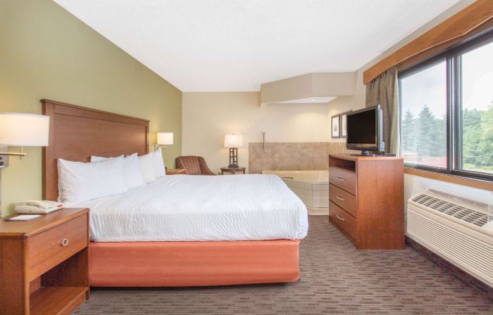 AmericInn by Wyndham Calumet