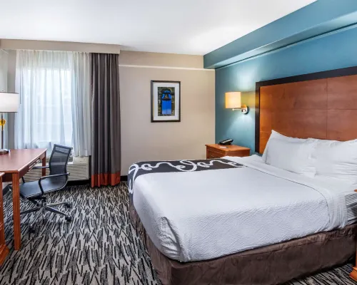La Quinta Inn by Wyndham San Antonio Brooks City Base Hotels near Pickwell Park