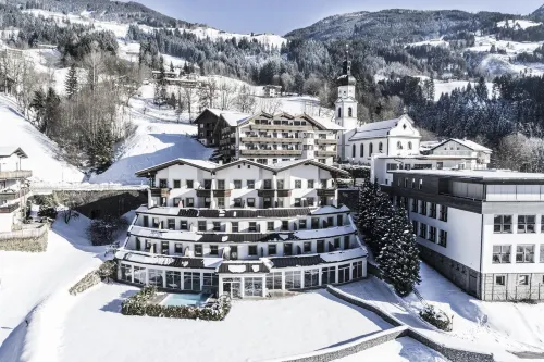 Ferienhotel Hoppet Các khách sạn ở Fugen