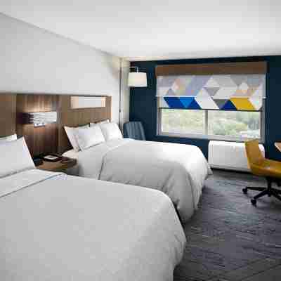 Holiday Inn Express & Suites RIDGECREST - CHINA LAKE by IHG Rooms