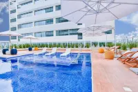 Transamerica Executive Campos Dos Goytacazes - piscina
