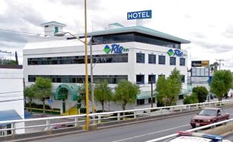 Hotel Rio Inn