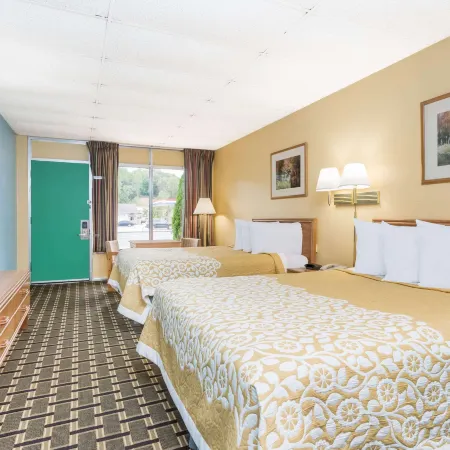 Days Inn by Wyndham Clayton