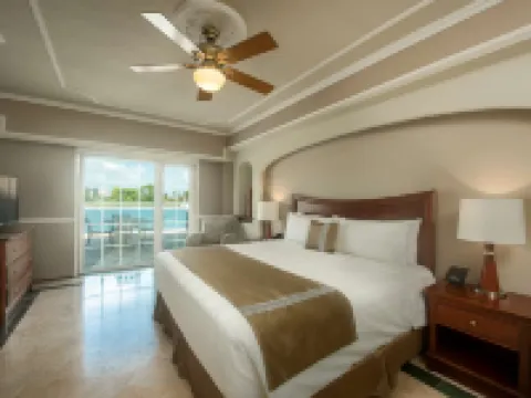 วิลล่า เมอร์เซเดส เมริดา, คูริโอ คอลเล็กชั่น บาย ฮิลตัน โรงแรมในเมรีดา