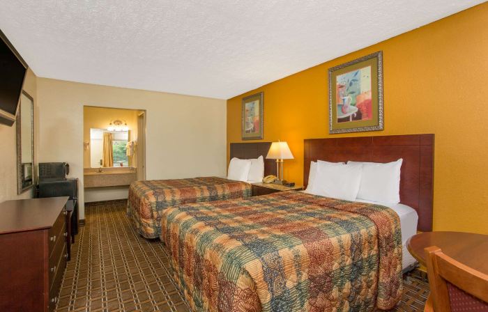 Days Inn by Wyndham Chester
