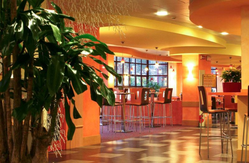 DC Hotel International photo 5