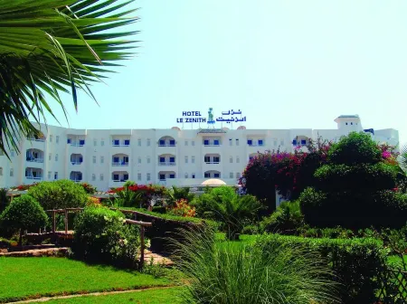 Le Zenith Hotel