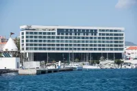 Octant Ponta Delgada Hotels in Понта-Делгада