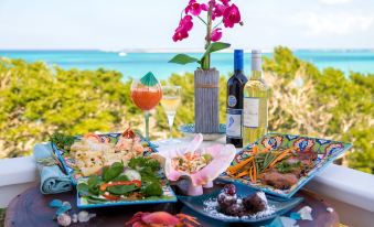 Gems at Paradise Beach Hotel - Housity