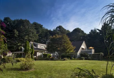 Abbey's Lantern Hill Inn Hotels in North Stonington