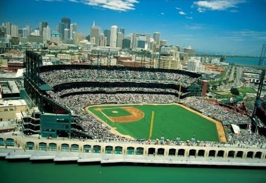 이그제큐티브 호텔 빈티지 코트