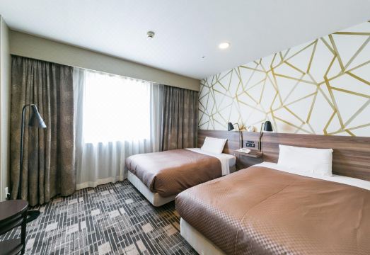 소테츠 프레사 인 카와사키 히가시구치