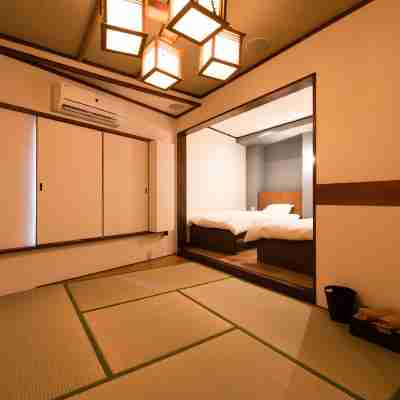 Tokyo Guest House Ouji Music Lounge Rooms