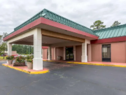 エコノ ロッジ コロンバス ニア エアポート コロンバスのホテル