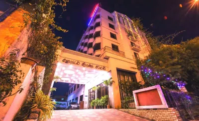 Hotel Grand Palace Chennai Hotels near Pothys Swarnamahal