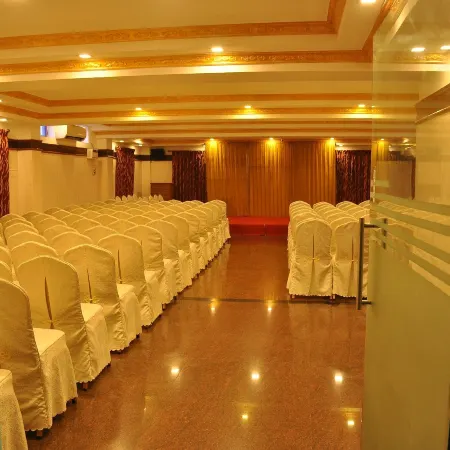 Green Grande Inn