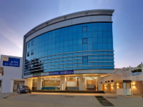 Avins Beacon Hotel - Udaipur Hotels near Sarva Ritu Vilas Park Udaipur Rajasthan India