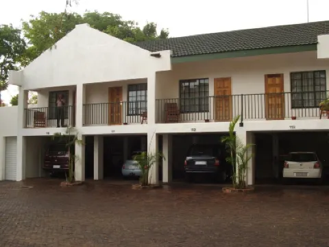 Eskulaap Hotel and Conference Отели в г. 