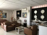 Champ de Mars B&B - parking