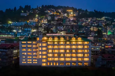 Udaan Himalayan Suites and Spa Отели рядом с достопримечательностью «Батасия Луп»