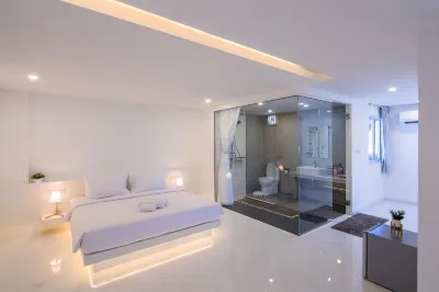 The White Hotel by Charoensri Các khách sạn ở Udon Thani