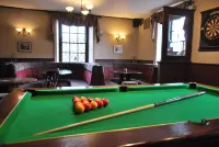 The Punchbowl Country Inn - 駐車場