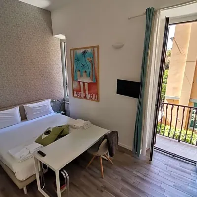 일 B&B 델라 맘마 빌라 톨로니아 주변 호텔