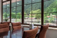 Kuzey Park Hotel - Bãi đậu xe