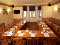 Deincourt Hotel Hotels in Newark