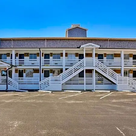 Dry Dock Inn