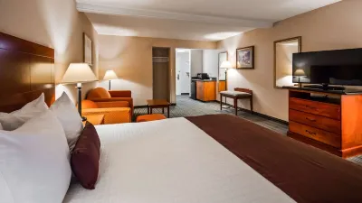 Best Western Plus Twin View Inn  Suites Hotels in Redding