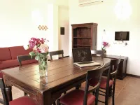 Residenza Locci - Rooms & Apartments Hotels in Piscinas
