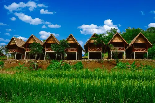 Arusliar Bukit Bambu Cottage Hotels in Cikidang