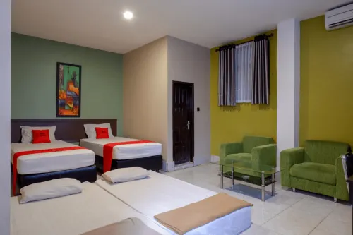 RedDoorz Syariah @ Hotel Wisma Indonesia Kendari Hotel di Kecamatan Ranomeeto