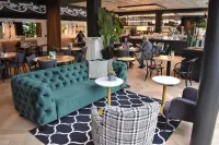 Hotel Theater Figi - breakfast