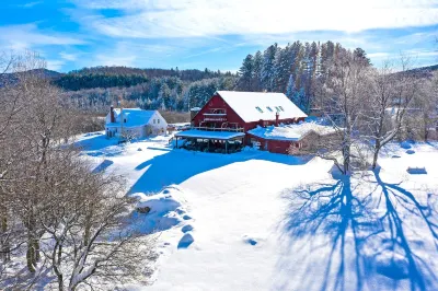 Mountain Meadows Lodge Các khách sạn ở Killington