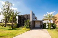 Montoro Resort Hotels in Khao Yoi