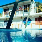 Reef on the Water Hotels in 