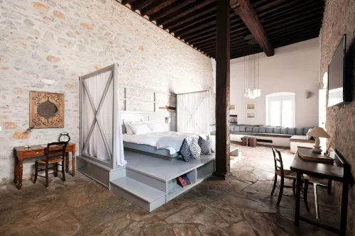 Keresbino Hydra Manor House Hotels in Hydra