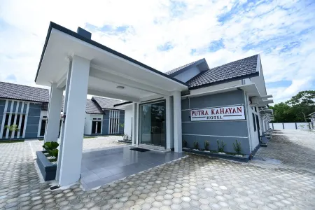 Putra Kahayan Hotel Отели в г. Menteng