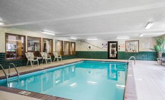 Quality Inn Nashville – Bloomington