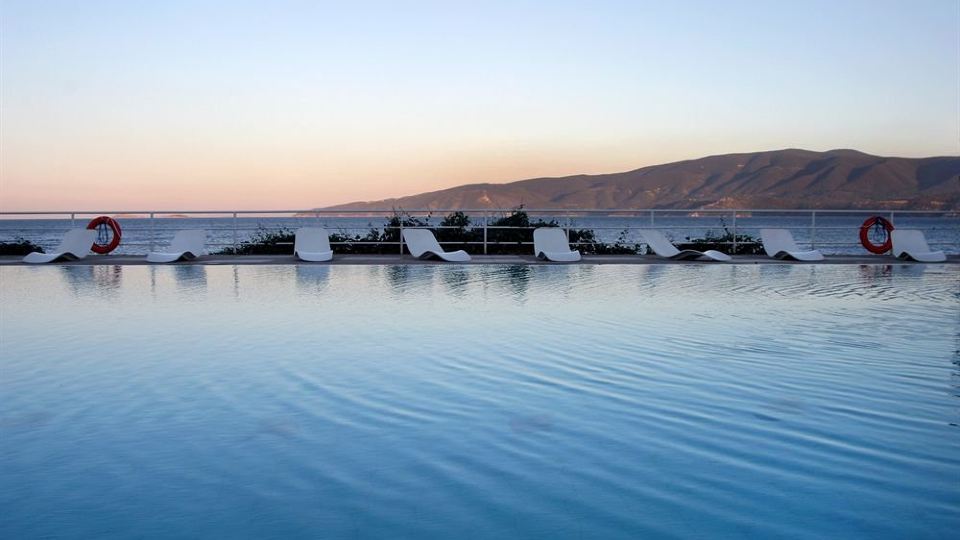 Kalamaki Beach Resort