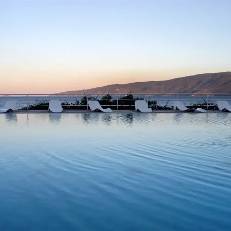 Kalamaki Beach Resort