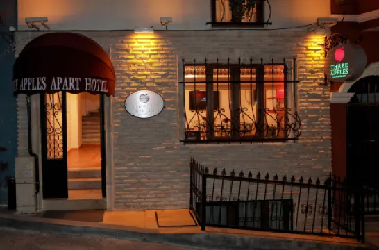 Three Apples Suites and Hotel