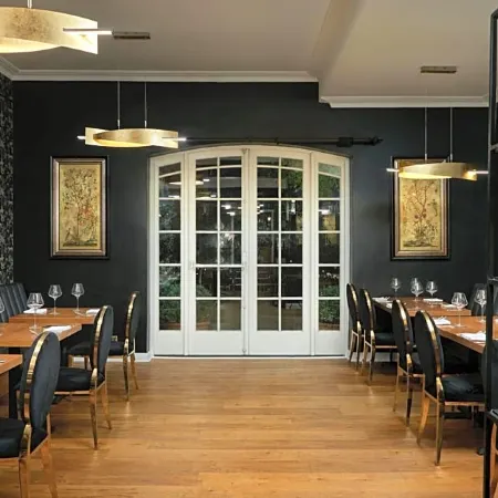 The Royal Adelaide Hotel