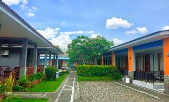 Mandalawangi Hotel