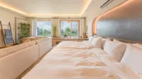 Gili Resort 方林園周辺のホテル